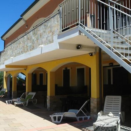 Gli Appartamenti sul mare Valledoria  Esterno foto